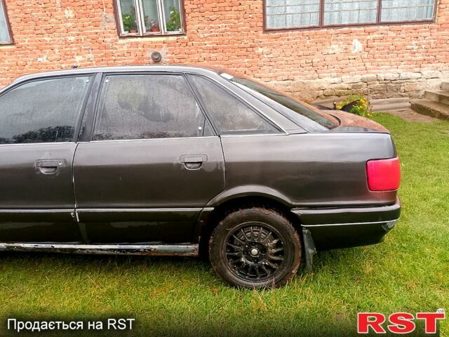 Ауди 80, объемом двигателя 1.8 л и пробегом 153 тыс. км за 700 $, фото 3 на Automoto.ua