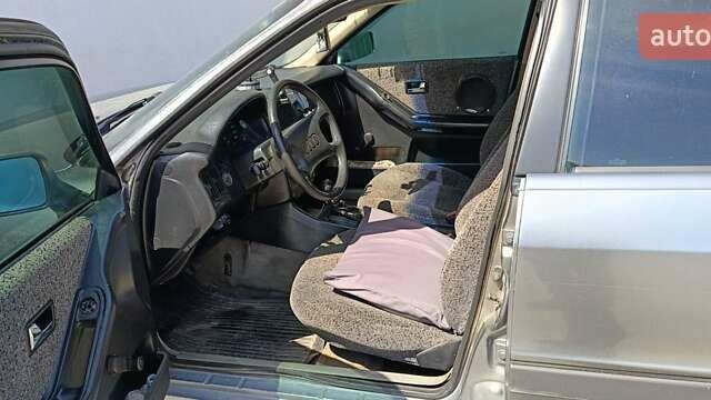 Ауди 80, объемом двигателя 1.8 л и пробегом 400 тыс. км за 1300 $, фото 10 на Automoto.ua