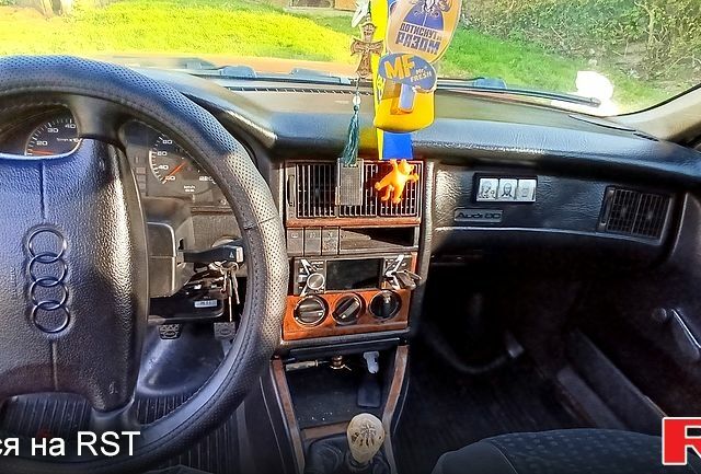 Ауді 80, об'ємом двигуна 1.8 л та пробігом 0 тис. км за 1800 $, фото 8 на Automoto.ua