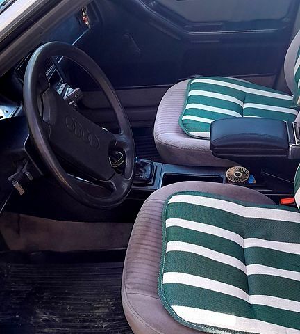 Ауді 80, об'ємом двигуна 1.8 л та пробігом 0 тис. км за 1500 $, фото 3 на Automoto.ua