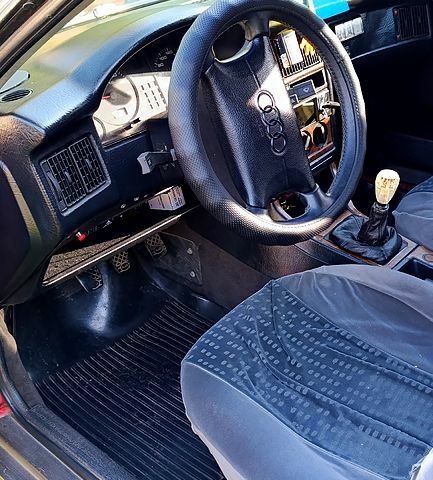 Ауді 80, об'ємом двигуна 1.8 л та пробігом 0 тис. км за 1800 $, фото 7 на Automoto.ua
