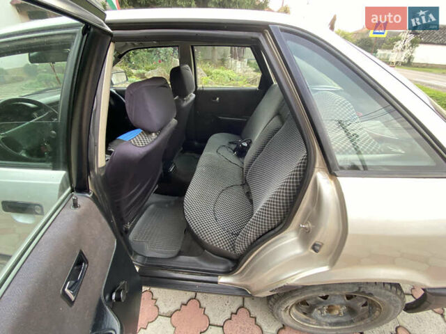 Ауди 80, объемом двигателя 1.8 л и пробегом 380 тыс. км за 2000 $, фото 5 на Automoto.ua