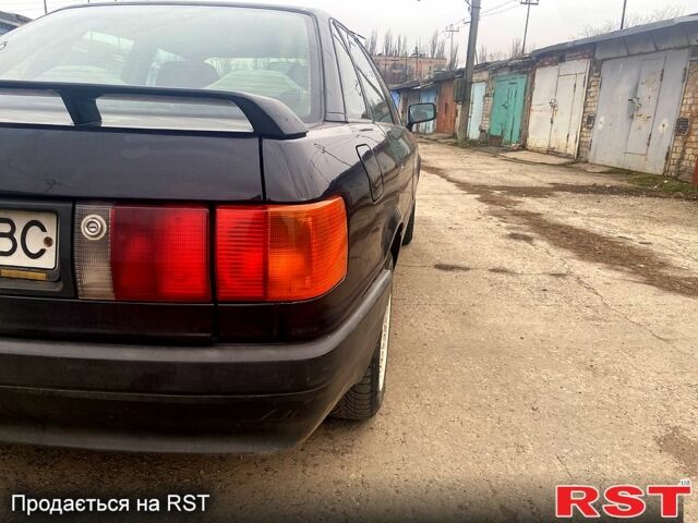 Ауди 80, объемом двигателя 1.6 л и пробегом 0 тыс. км за 1400 $, фото 5 на Automoto.ua