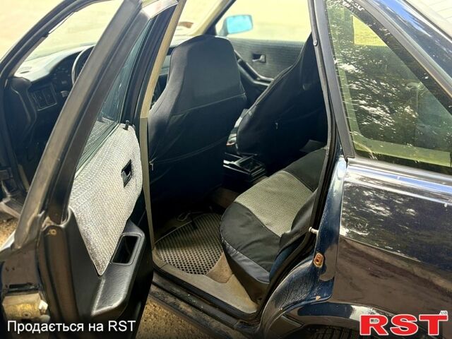 Ауди 80, объемом двигателя 1.8 л и пробегом 345 тыс. км за 1150 $, фото 6 на Automoto.ua