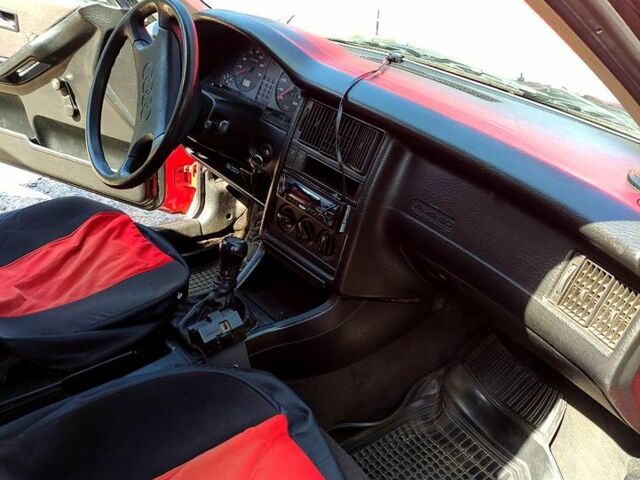 Ауді 80, об'ємом двигуна 1.8 л та пробігом 0 тис. км за 2000 $, фото 4 на Automoto.ua