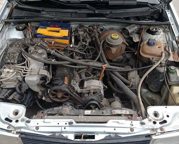 Ауди 80, объемом двигателя 1.8 л и пробегом 415 тыс. км за 2000 $, фото 9 на Automoto.ua