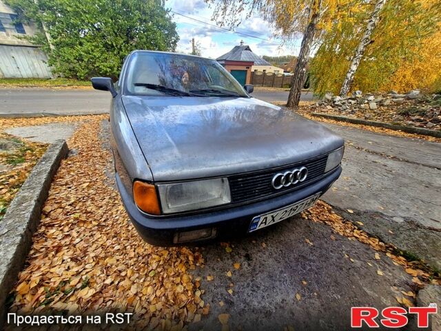 Ауди 80, объемом двигателя 1.8 л и пробегом 300 тыс. км за 2500 $, фото 4 на Automoto.ua