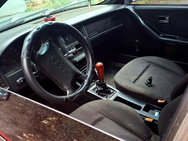 Ауди 80, объемом двигателя 1.8 л и пробегом 320 тыс. км за 1400 $, фото 1 на Automoto.ua