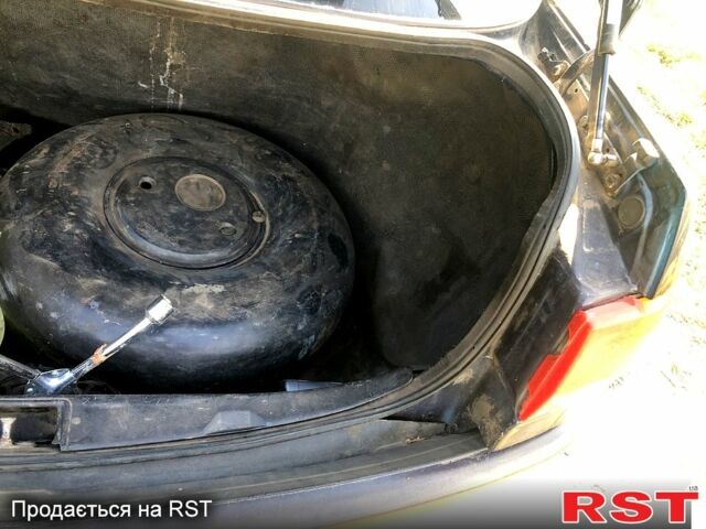 Ауді 80, об'ємом двигуна 1.6 л та пробігом 350 тис. км за 1350 $, фото 1 на Automoto.ua