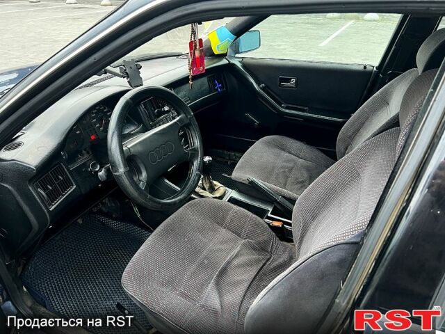 Ауди 80, объемом двигателя 1.8 л и пробегом 214 тыс. км за 1750 $, фото 4 на Automoto.ua