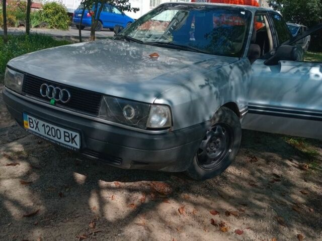 Серый Ауди 80, объемом двигателя 1.6 л и пробегом 178 тыс. км за 1300 $, фото 7 на Automoto.ua