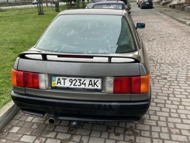 Серый Ауди 80, объемом двигателя 1.8 л и пробегом 3 тыс. км за 1800 $, фото 5 на Automoto.ua