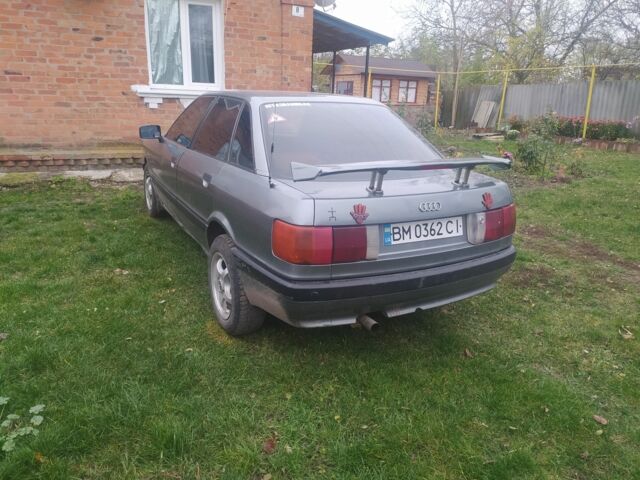 Серый Ауди 80, объемом двигателя 1.8 л и пробегом 200 тыс. км за 1400 $, фото 4 на Automoto.ua