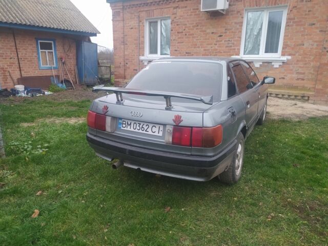Серый Ауди 80, объемом двигателя 1.8 л и пробегом 200 тыс. км за 1400 $, фото 3 на Automoto.ua