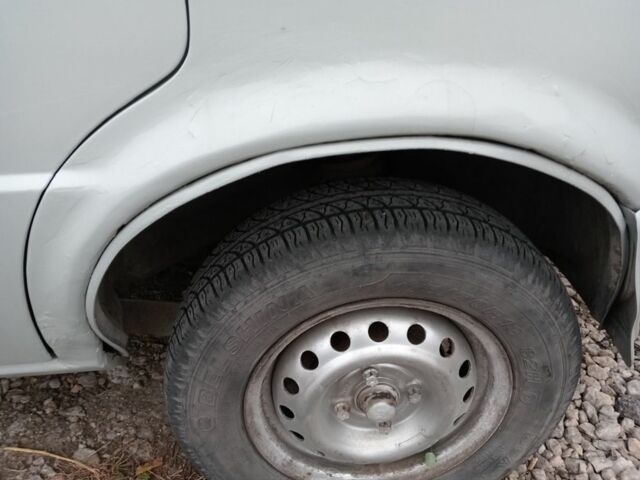 Сірий Ауді 80, об'ємом двигуна 1.6 л та пробігом 450 тис. км за 597 $, фото 4 на Automoto.ua