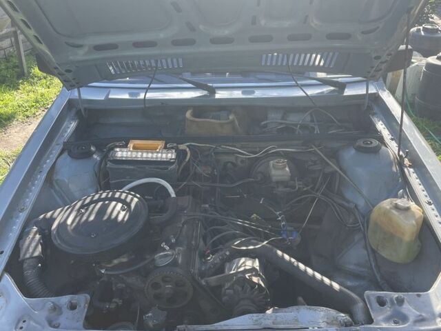 Серый Ауди 80, объемом двигателя 1.6 л и пробегом 189 тыс. км за 1250 $, фото 8 на Automoto.ua