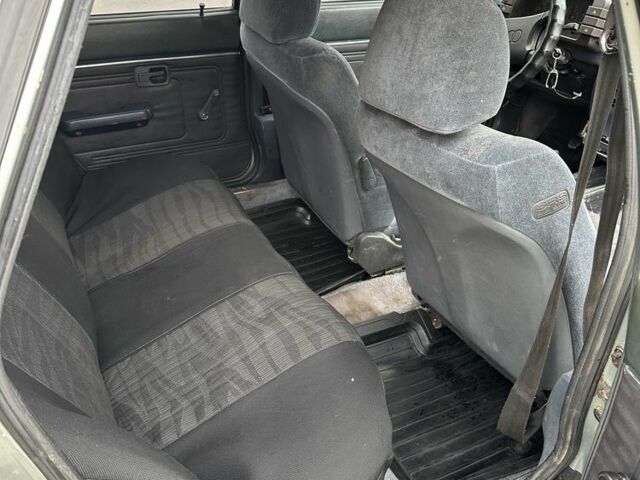 Серый Ауди 80, объемом двигателя 1.6 л и пробегом 1 тыс. км за 1200 $, фото 7 на Automoto.ua