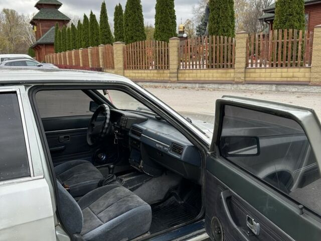 Серый Ауди 80, объемом двигателя 1.6 л и пробегом 1 тыс. км за 1200 $, фото 4 на Automoto.ua