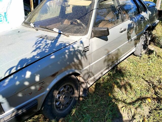 Сірий Ауді 80, об'ємом двигуна 2 л та пробігом 320 тис. км за 550 $, фото 1 на Automoto.ua