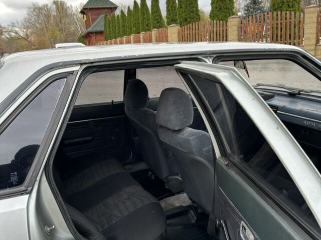 Серый Ауди 80, объемом двигателя 1.6 л и пробегом 1 тыс. км за 1200 $, фото 6 на Automoto.ua