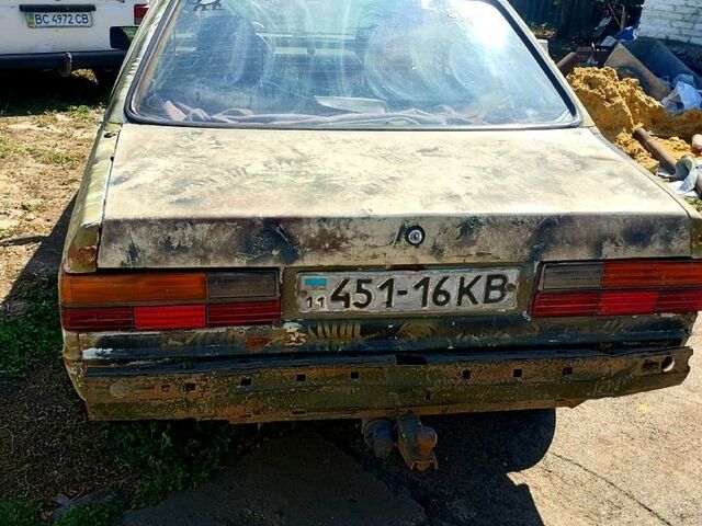 Серый Ауди 80, объемом двигателя 1.9 л и пробегом 0 тыс. км за 500 $, фото 4 на Automoto.ua