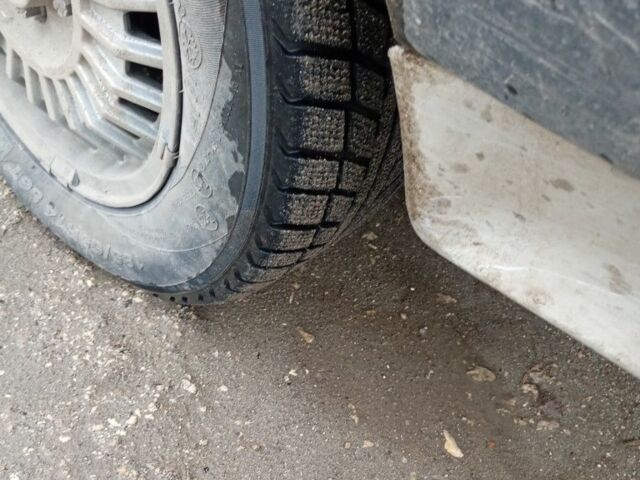 Серый Ауди 80, объемом двигателя 1.6 л и пробегом 450 тыс. км за 1275 $, фото 1 на Automoto.ua