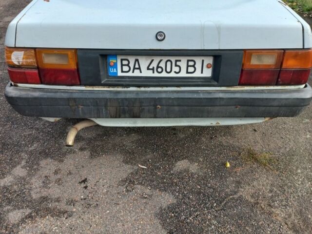 Сірий Ауді 80, об'ємом двигуна 1.8 л та пробігом 12 тис. км за 431 $, фото 2 на Automoto.ua