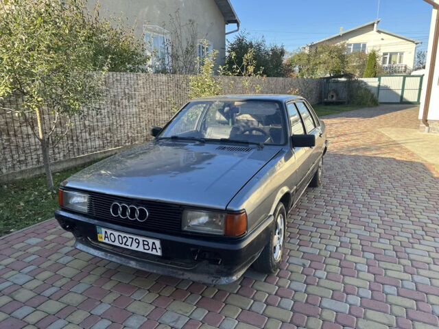 Серый Ауди 80, объемом двигателя 1.6 л и пробегом 350 тыс. км за 1000 $, фото 3 на Automoto.ua