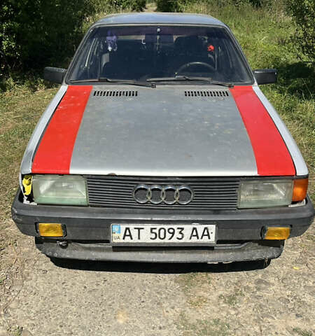 Серый Ауди 80, объемом двигателя 1.6 л и пробегом 361 тыс. км за 650 $, фото 3 на Automoto.ua