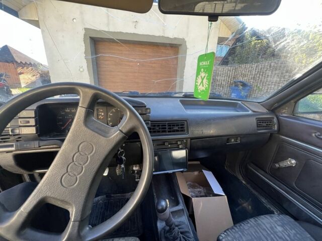 Серый Ауди 80, объемом двигателя 1.6 л и пробегом 350 тыс. км за 1000 $, фото 8 на Automoto.ua