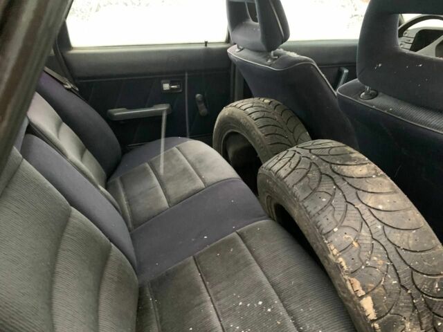 Сірий Ауді 80, об'ємом двигуна 1.6 л та пробігом 355 тис. км за 788 $, фото 3 на Automoto.ua