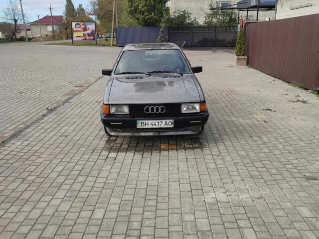 Серый Ауди 80, объемом двигателя 1.8 л и пробегом 2 тыс. км за 950 $, фото 1 на Automoto.ua