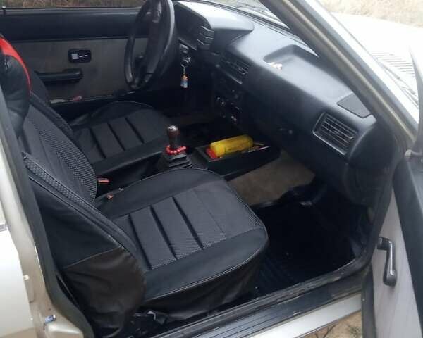 Сірий Ауді 80, об'ємом двигуна 1.3 л та пробігом 270 тис. км за 754 $, фото 14 на Automoto.ua