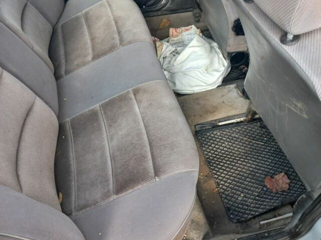 Сірий Ауді 80, об'ємом двигуна 1.8 л та пробігом 12 тис. км за 431 $, фото 4 на Automoto.ua