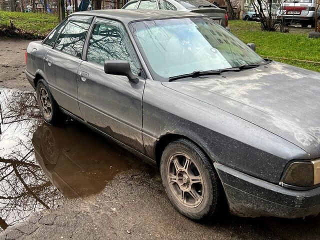 Серый Ауди 80, объемом двигателя 1.8 л и пробегом 0 тыс. км за 1200 $, фото 9 на Automoto.ua
