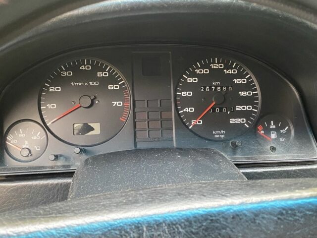 Сірий Ауді 80, об'ємом двигуна 1.8 л та пробігом 268 тис. км за 900 $, фото 13 на Automoto.ua