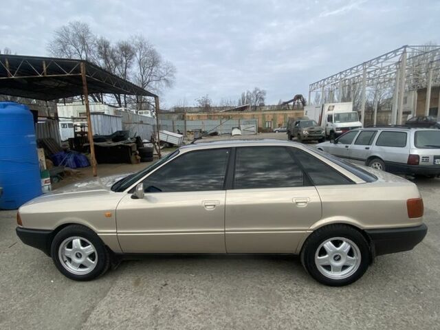 Сірий Ауді 80, об'ємом двигуна 1.8 л та пробігом 350 тис. км за 2400 $, фото 13 на Automoto.ua