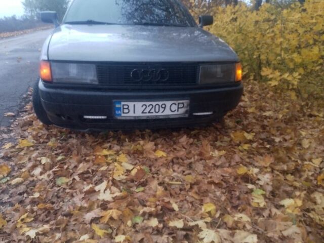 Ауди 80 1987 в Новоукраинке на Automoto.ua Серый Ауди 80, объемом двигателя 1.8 л и пробегом 300 тыс. км за 1188 $, фото 3 на Automoto.ua