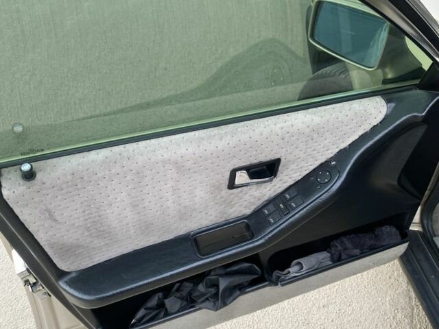 Сірий Ауді 80, об'ємом двигуна 1.8 л та пробігом 350 тис. км за 2400 $, фото 7 на Automoto.ua