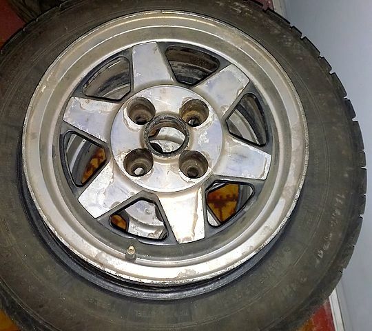 Ауди 80 1987 в Компанеевке на Automoto.ua Серый Ауди 80, объемом двигателя 1.8 л и пробегом 380 тыс. км за 1950 $, фото 8 на Automoto.ua