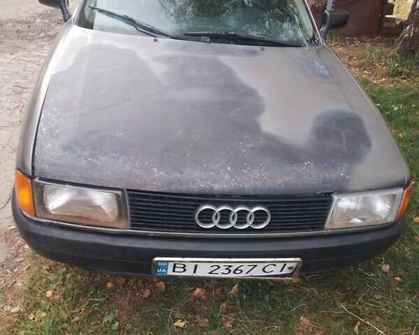Серый Ауди 80, объемом двигателя 1.8 л и пробегом 200 тыс. км за 1600 $, фото 9 на Automoto.ua