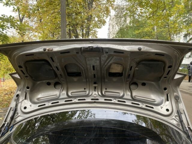 Сірий Ауді 80, об'ємом двигуна 1.8 л та пробігом 268 тис. км за 900 $, фото 3 на Automoto.ua