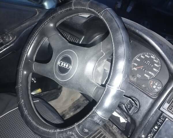 Серый Ауди 80, объемом двигателя 1.8 л и пробегом 420 тыс. км за 1100 $, фото 11 на Automoto.ua