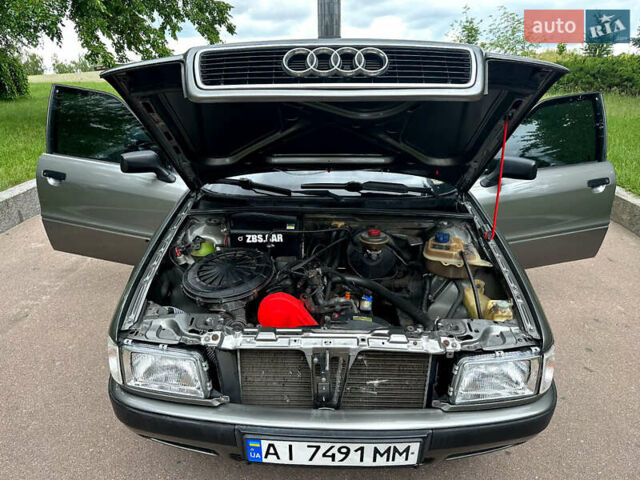 Серый Ауди 80, объемом двигателя 1.8 л и пробегом 200 тыс. км за 3200 $, фото 21 на Automoto.ua
