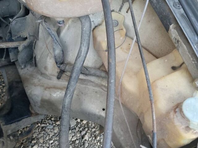 Сірий Ауді 80, об'ємом двигуна 1.8 л та пробігом 300 тис. км за 950 $, фото 13 на Automoto.ua