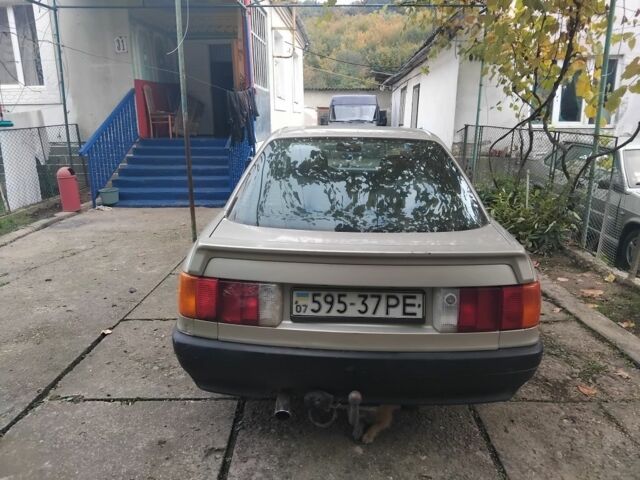 Серый Ауди 80, объемом двигателя 1.8 л и пробегом 3 тыс. км за 1400 $, фото 2 на Automoto.ua