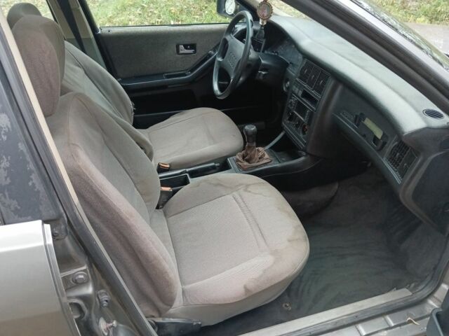 Серый Ауди 80, объемом двигателя 1.8 л и пробегом 99 тыс. км за 476 $, фото 14 на Automoto.ua