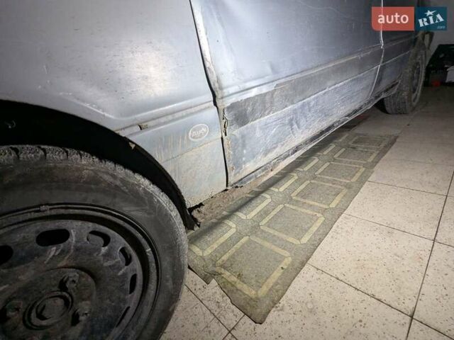 Серый Ауди 80, объемом двигателя 1.8 л и пробегом 450 тыс. км за 550 $, фото 7 на Automoto.ua