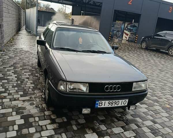 Серый Ауди 80, объемом двигателя 1.8 л и пробегом 442 тыс. км за 2500 $, фото 6 на Automoto.ua