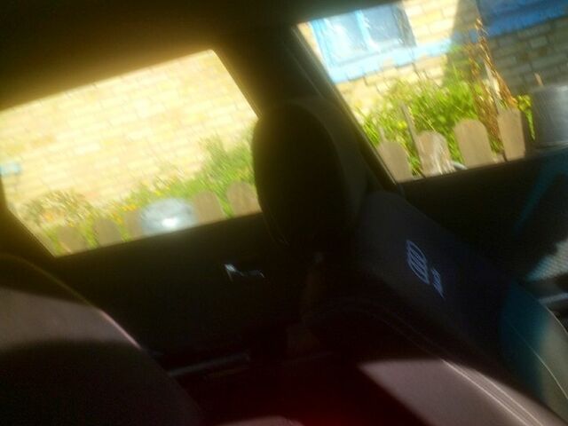 Серый Ауди 80, объемом двигателя 1.8 л и пробегом 300 тыс. км за 1600 $, фото 3 на Automoto.ua